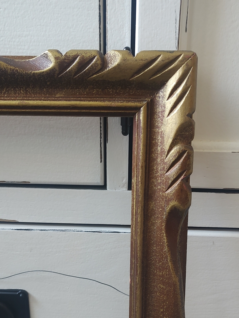 Empty Decorative Rectangular Frame - Picture 4 of 15
